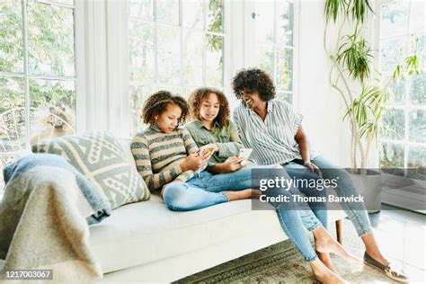 98,575 Candid Jeans Stock Photos & High